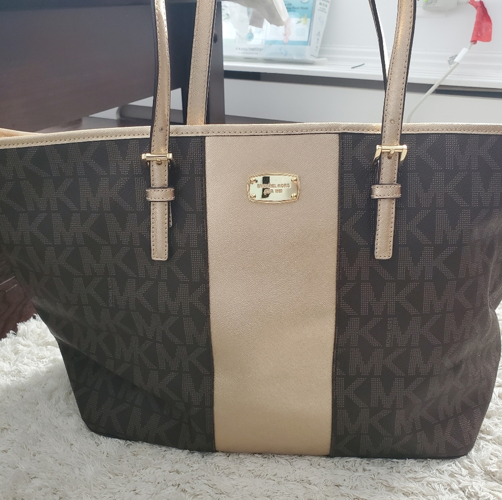 Michael Kors Large Signature Tote Brown and Gold